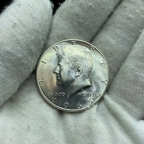 1965 KENNEDY 40% 1/2 DOLLAR SILVER GEM BU S84