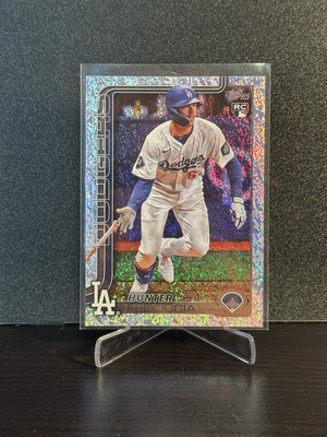 2025 Topps Series 1 Hunter Feducci Sand Glitter 