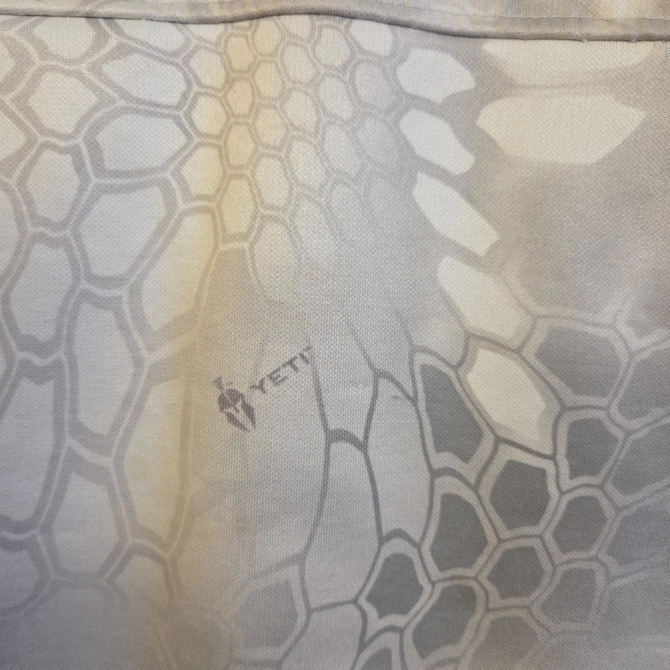 Huk Kryptek Camo Icon 1/4 Zip Top Quick Dry UV Protection Fishing Boating  - Image 4 of 4