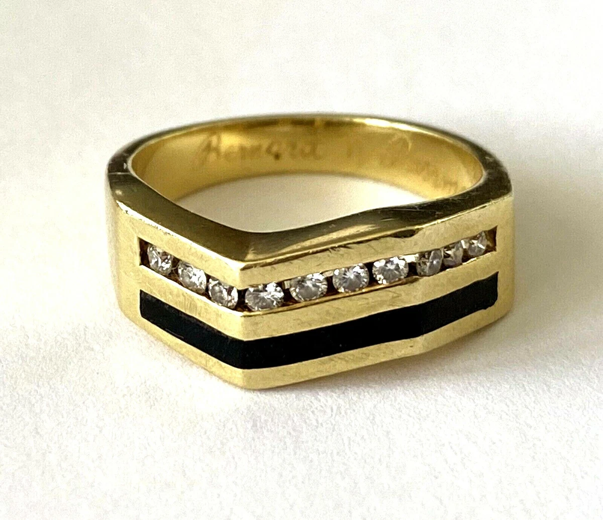 Black coral ring outlet