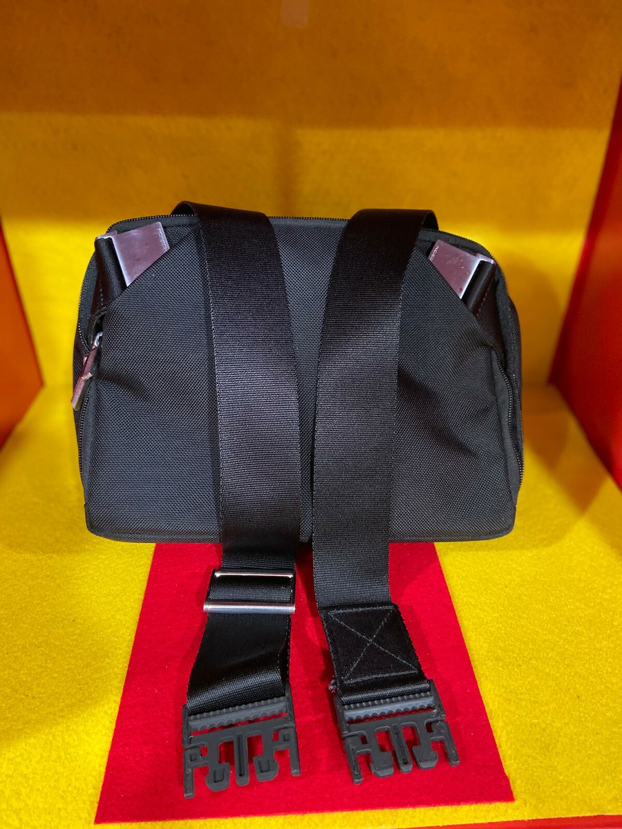 PORSCHE DESIGNS P2000 LUGGAGE 10 X 8 X 3 CROSS BODY ADJUST& PORSCHE DESIGNS P2000 LUGGAGE 10 X 8 X 3 CROSS BODY ADJUST&