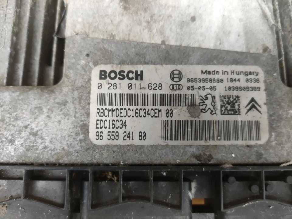 Kit centralina motore Peugeot 206CC 0281011628 9659342180 - Immagine 2 di 4