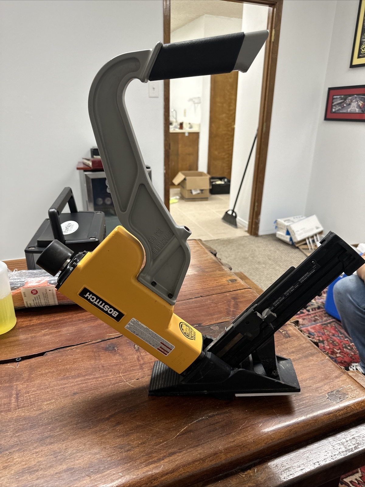 Used BOSTITCH BTFP12569 Pneumatic Air Flooring Nailer (QUI000331) eBay