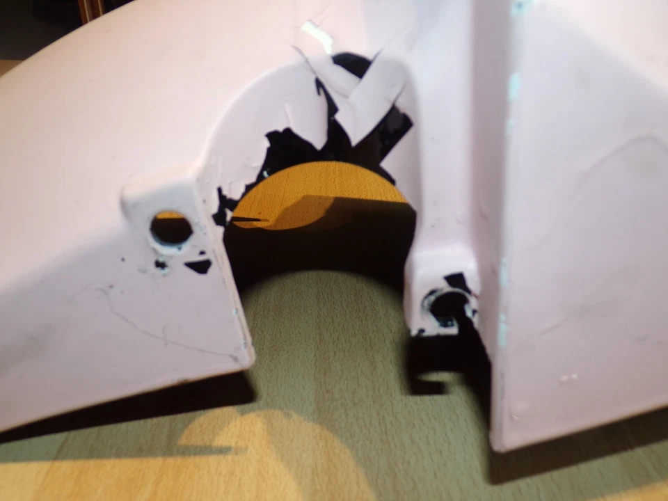 Garde boue avant origine pour Scooter Peugeot 50 Kisbee 1177916800 2000626800 - Photo 3/4