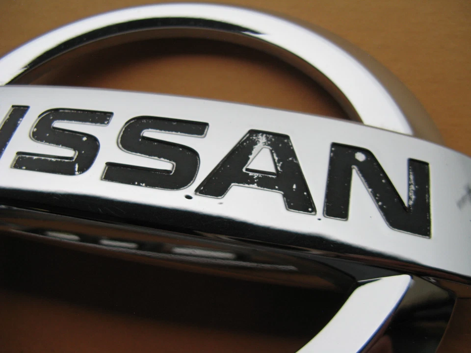 05 06 07 08 09 10 11 12 NISSAN XTERRA EMBLEMA PUERTA TRASERA LOGOTIPO INSIGNIA SIGNO A45675 Foto 3 de 4