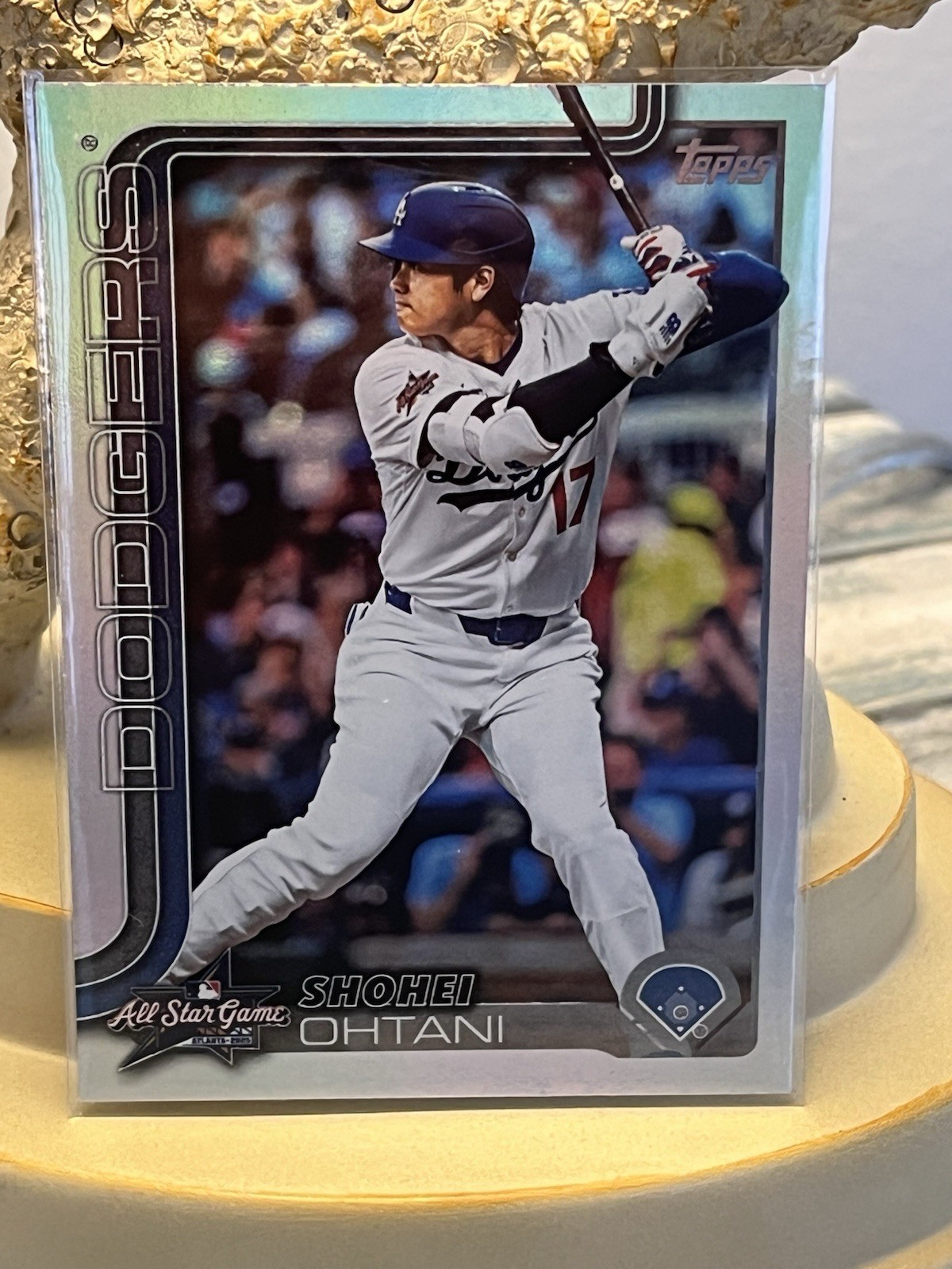 b>SHOHEI</b> <b>OHTANI</b> <b>RAINBOW</b> <b>REFRACTOR</b> <b>SP</b> <b>Insert</b> BATTING