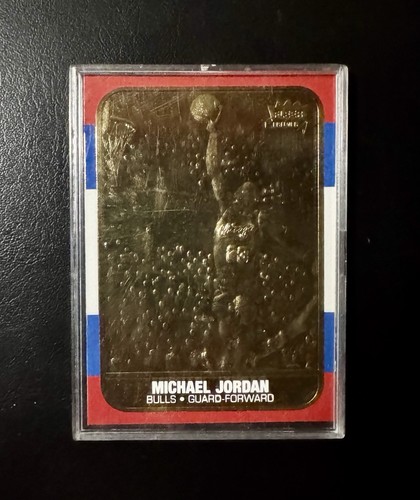 MICHAEL JORDAN ~ 1998 Fleer 23KT GOLD "1986 Rookie" Red-White-Blue Border Sharp