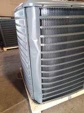 Goodman 2.5 TON 15.2 SEER2 Heat Pump Condenser, GLZS5BA3010, Scratch & Dent