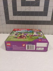 LEGO 10728 Juniors: Mia's Vet Clinic Factory Sealed 