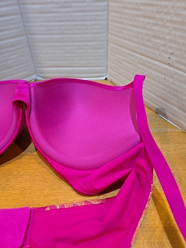 Victoria’s Secret gepolsterter Push-up-BH Satin Spitze 36C fuchsia & goldfarben AbFab! Neu mit Etikett - Bild 6 von 10