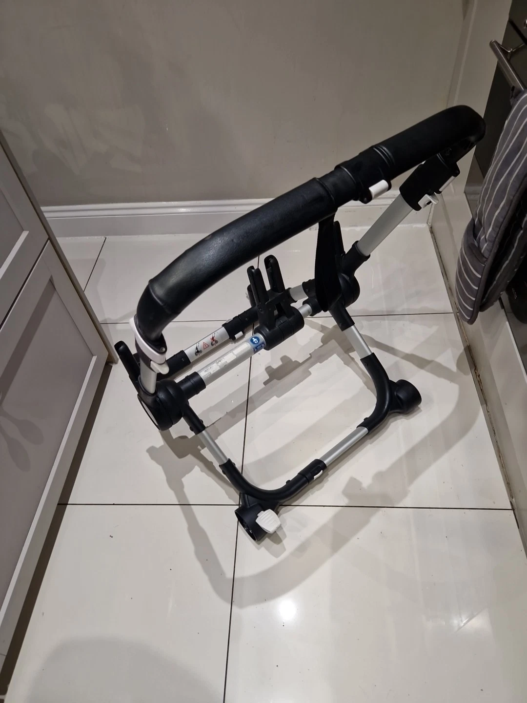 Bugaboo Donkey 3 Chassis Silver