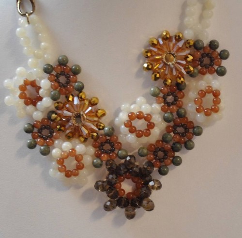 Conjunto de pendientes collar cuentas topacio Youmi K estilo sofisticado tejidos a mano - Imagen 10 de 12