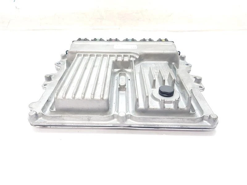 2021 LAND ROVER RANGE ROVER EVOQUE ENGINE ECU 2.0 DIESEL 204DTY M8A212B684VAD - Image 4 of 4