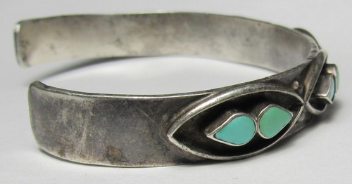 Native American Zuni Turquoise 10 Stone Row Sterling Silver Bracelet Cuff - Picture 19 of 24