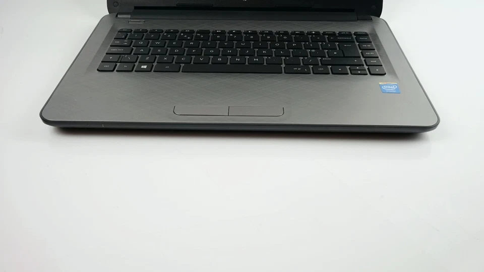 HP Laptop 8GB RAM 128GB SSD Windows 10 WiFi HDMI 14in Lightweight Office PC - Image 3 of 4