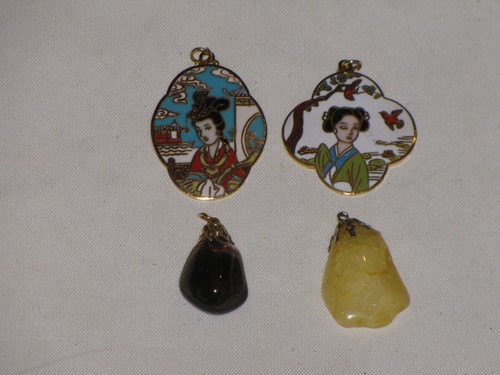 Lot Of 4 Pendants Gold Plated Picture Asian Art Amethyst Yellow Gem Stone Womens - Picture 19 of 24