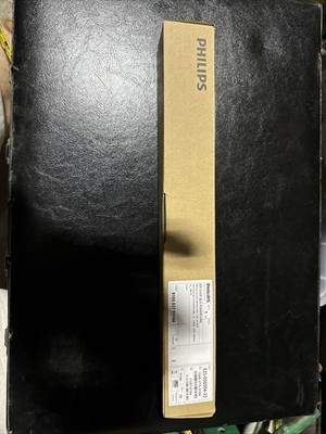 Phillips EW eColor Cove Lighting QLX Powercore 12'' 3500K 120V White