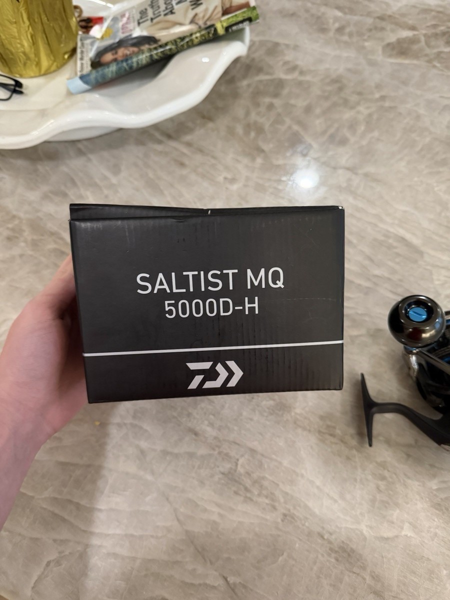 Daiwa Saltist MQ 5000D-H Spinning Reel 5000 Black Blue MPN 5000D-H