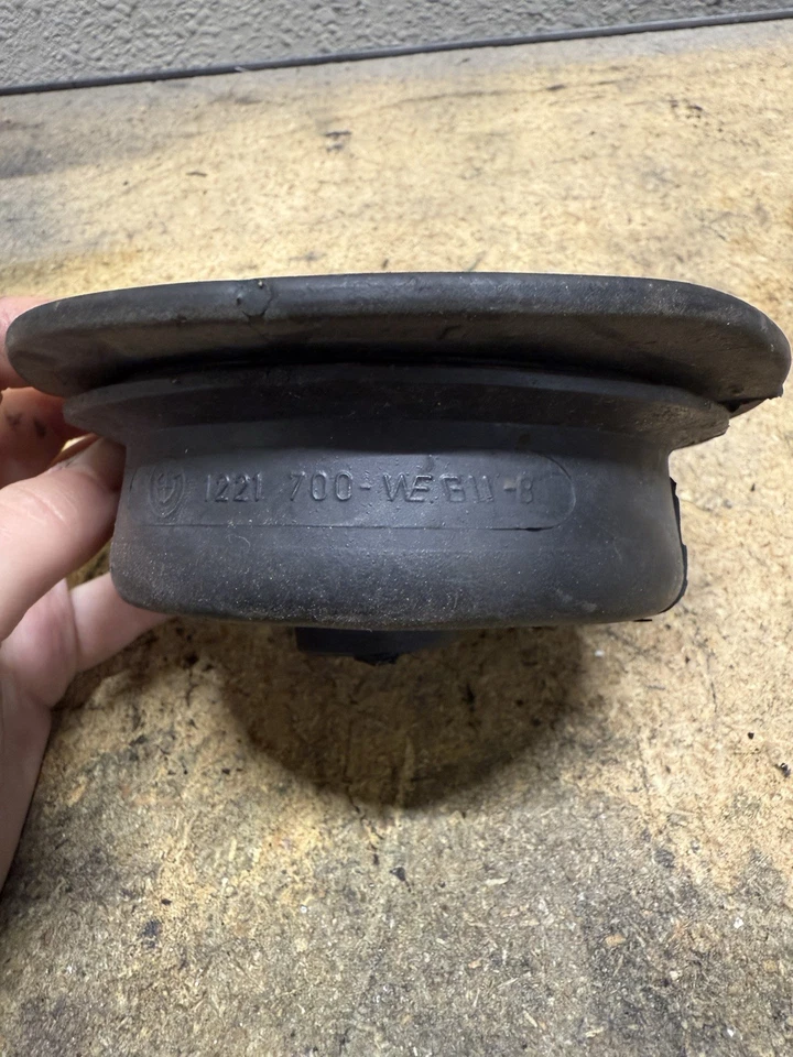 For BMW E36 Shift Lever Boot Manual Transmission Insulating Rubber Boot Genuine - Image 2 of 3