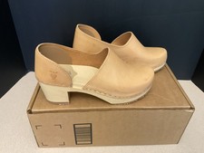 New! Womens Sandgrens Brett Light Tan Leather Swedish Wooden Clogs. 38-US 7-7.5
