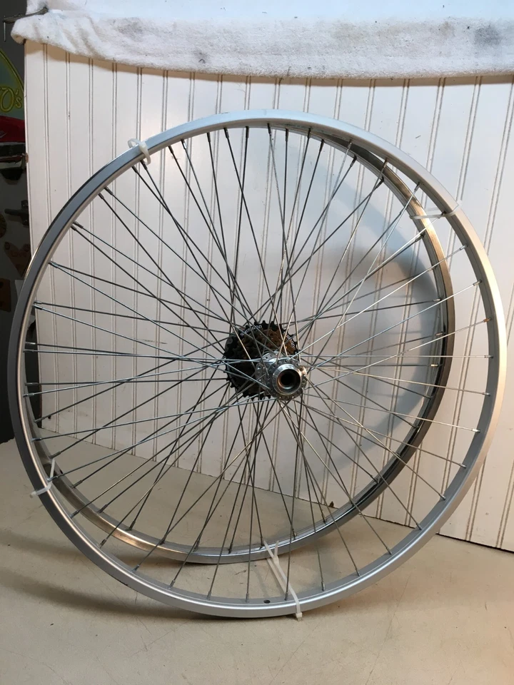 Llantas de aluminio para bicicleta Shimano ruedas de bicicleta de carreras de 25 pulgadas Foto 4 de 4