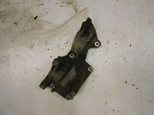 Aggregateträger Halter Lichtmaschine VW Polo 9N 1.4L TDI BAY 045903143E