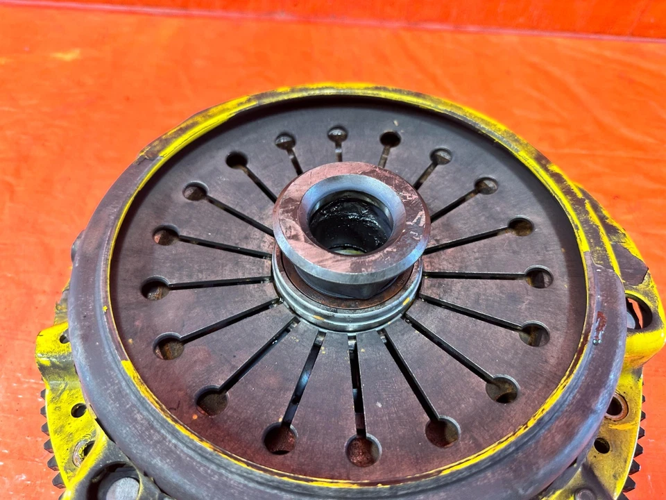 00-09 HONDA S2000 ACT VLUTCH 4 SPRING W/ PRESSURE PLATE & LIGHT WEIGHT FLYWHEEL - Image 3 of 4