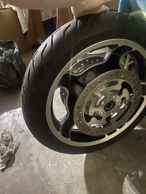 13 Harley Davidson S/G Front Wheel /Tire Take-off very low