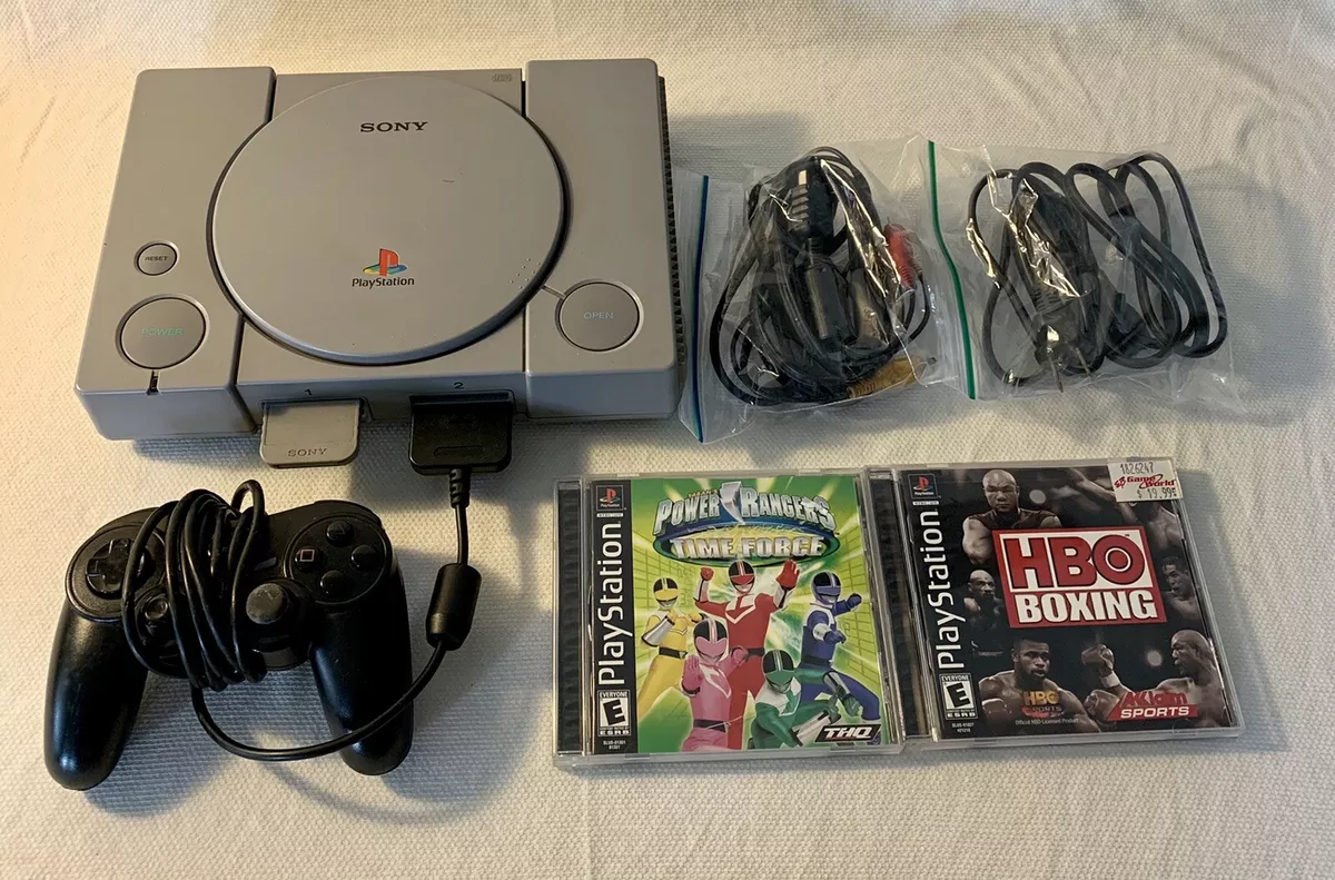 SONY PLAYSTATION 1 ONE PS1 CONSOLE WITH BLACK CONTROLLER & 2 VIDEO GAMES HBO