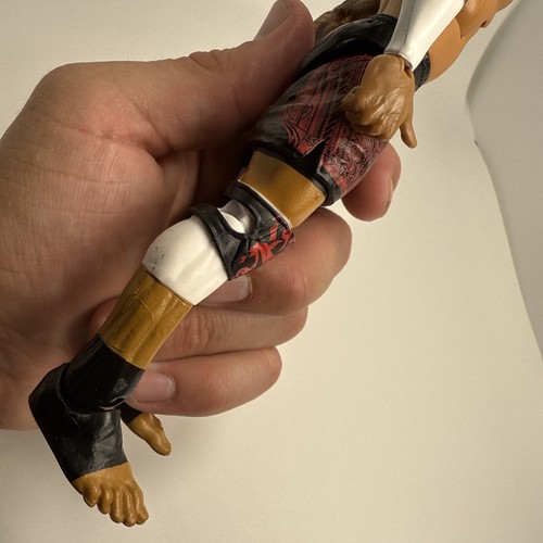 WWE SOLO SIKOA MATTEL WRESTLING TOY ACTION FIGURE ELITE COLLECTION SERIES 104 (2 - Picture 9 of 10