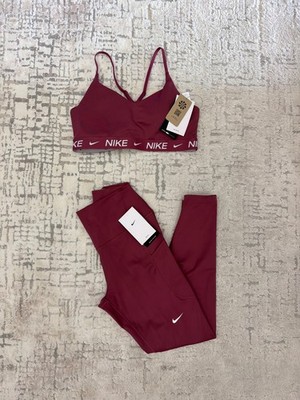 New Nike set size S with tag
