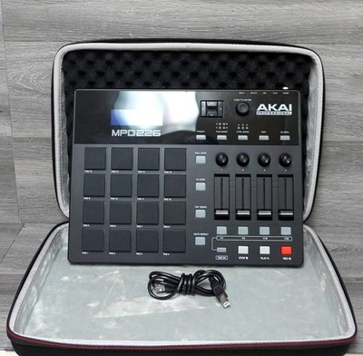 Akai Professional MPD226 MIDI Pad Controller 16 Pads Pad Triggers USB Software