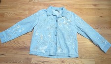 Vintage Chicos Light Wash Denim Embroidered Button Up Jacket Size 2 Boho Western