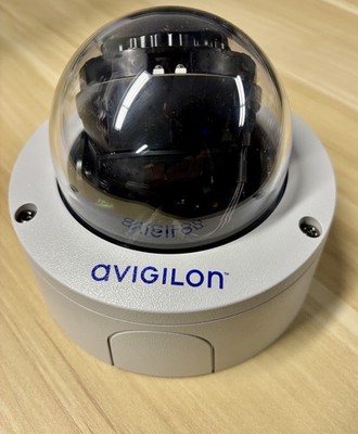 Avigilon 3.0C-H5SL-D1-IR  Dome Camera - White