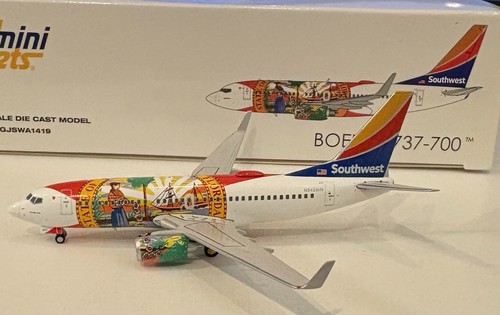 Boeing 737-300 Southwest Airlines "Lone Star One" N352SW Herpa 560467 1