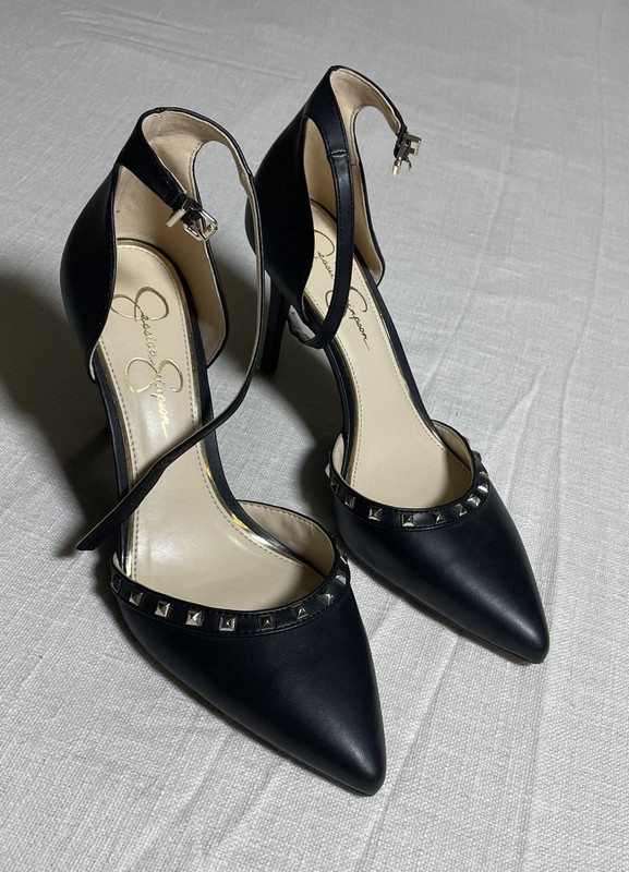 Womens Jessica Simpson Black and Gold Studded Pumps (Size 10)