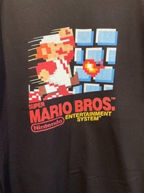 NES Nintendo Super Mario Bros. T-shirt Brand New