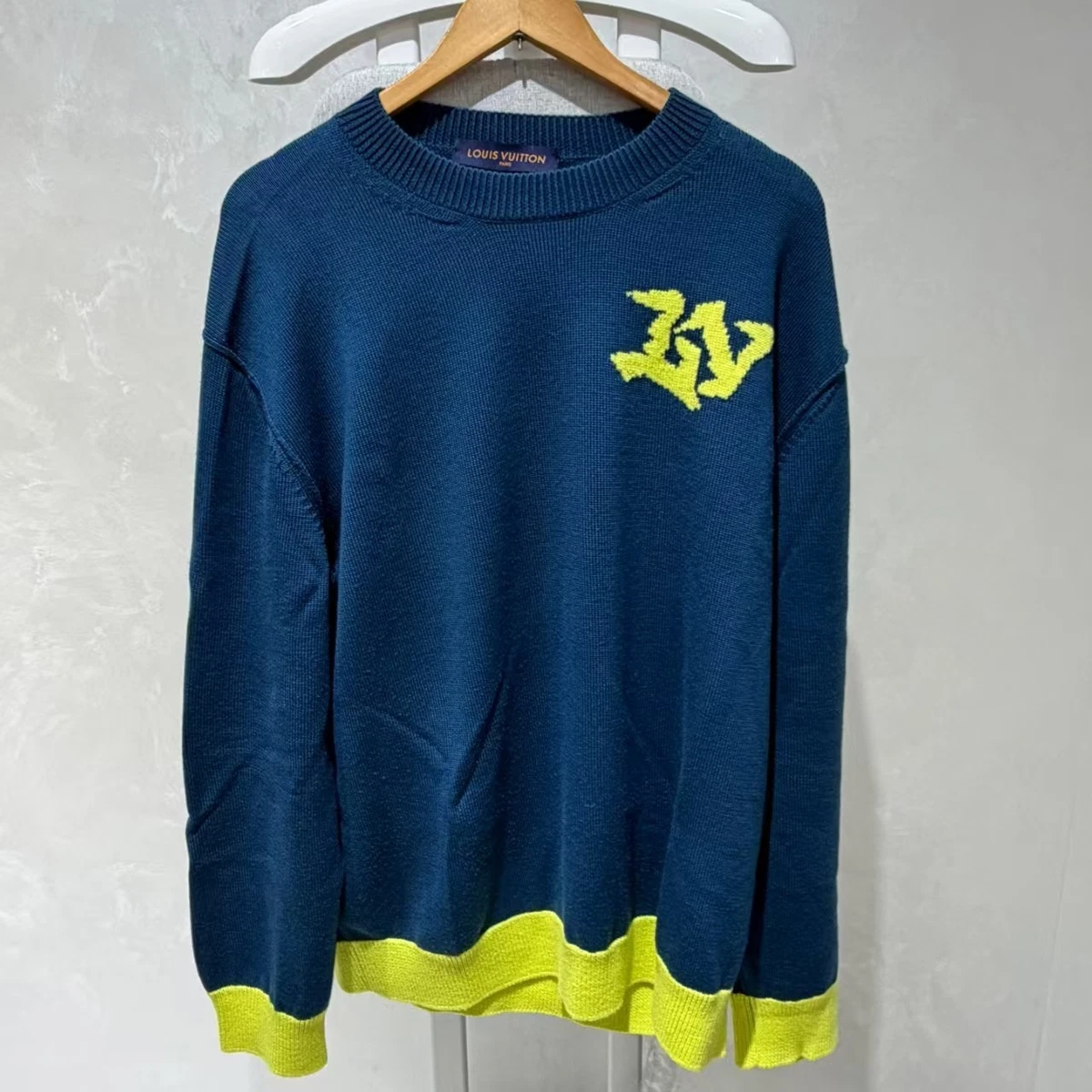 louisvuitton  2022年　サイズXL スウェット　クルーネック Louis Vuitton Crew Neck Regular Size XL Sweaters for Men for sale