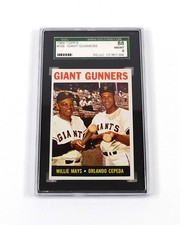 1964 Topps Giant Gunners Willie Mays Orlando Cepeda #482 Giants SGC 88 DF036799