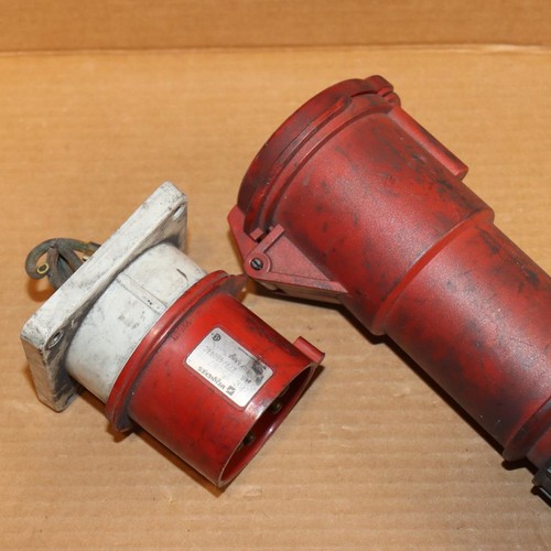Matching Pin Sleeve Plug & Receptacle Mennekes 30 A 277/480V ME530B7 ME530C7