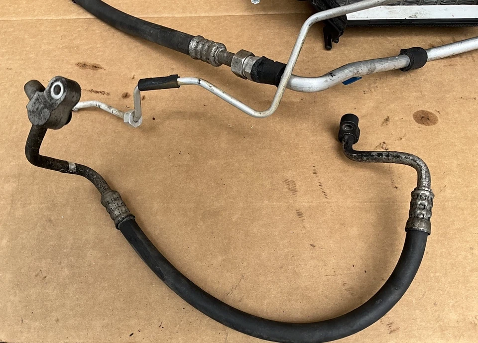 1997-1999 ACURA CL AIRE ACONDICIONADO MANGUERAS AC TUBERÍAS CON SECADOR Y NÚCLEO Foto 3 de 4