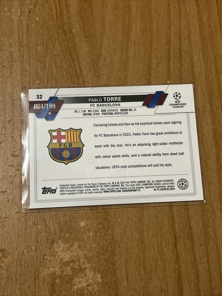 2023 Topps Chrome Pablo Torre RC 14/199 Aqua Wave UEFA Barcelona - Image 2 of 2