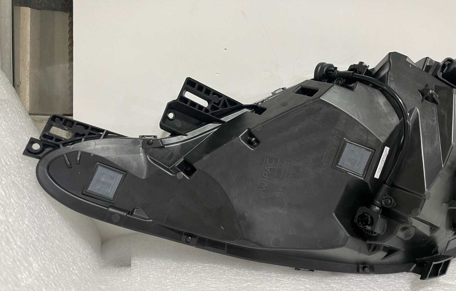 2024 2025 ASTON MARTIN DB12 LEFT SIDE DRIVER SIDE LED COMPLETE HEADLIGHT OEM