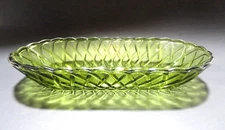 VINTAGE GREEN BASKET WEAVE SERVING BOAT SHAPED DISH🌟