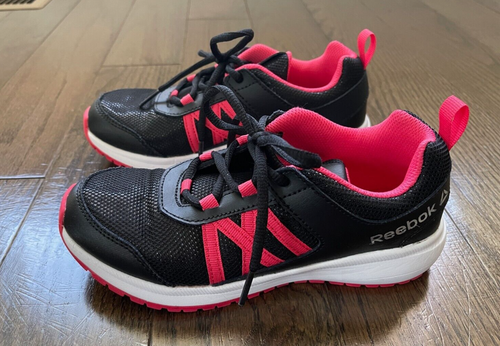 New Girls Reebok 319 Running Sneakers, Black/Pink, Size 1 | eBay