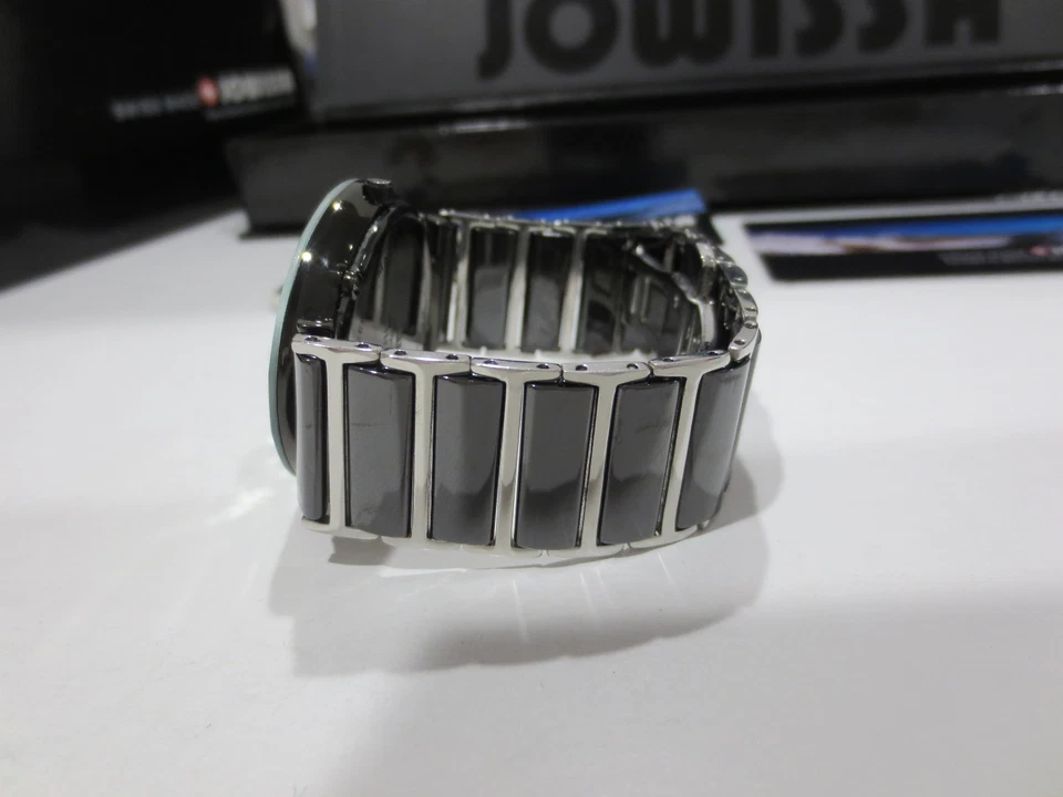 Reloj pulsera Jowissa para mujer J5.214.XL pirámide negro PVD acero negro cerámica Foto 4 de 4