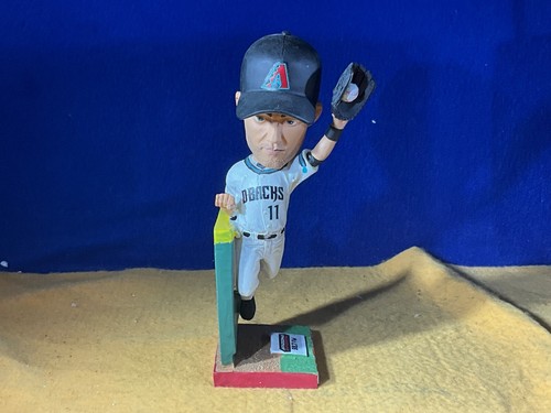 V11-3 A.J. POLLOCK BOBBLEHEAD - ARIZONA DIAMONDBACKS - MLB - 7.5” TALL - Picture 4 of 12