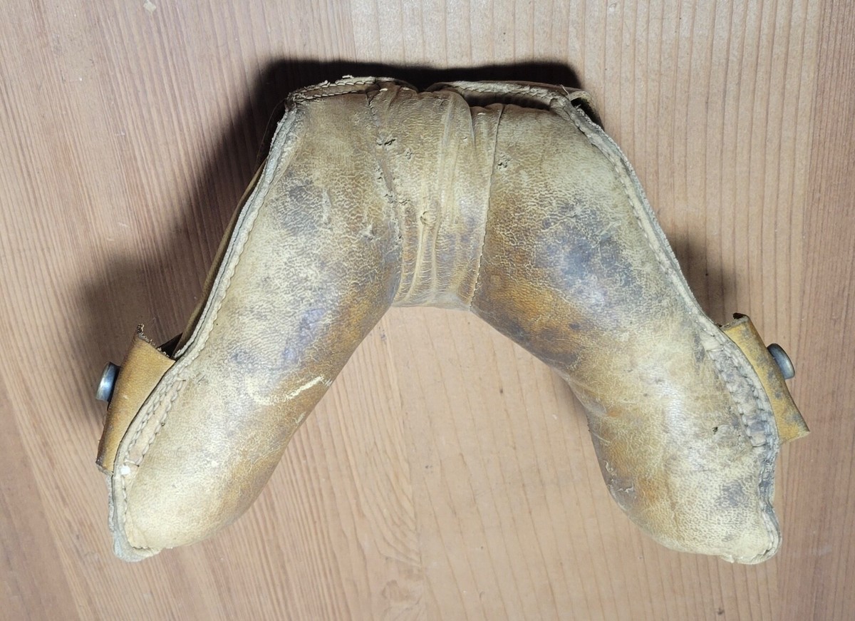 Masque Vintage Wilson A3020 Pour Catcher/Umpire De Baseball - Cadre Métal Années 50 - Taille Medium