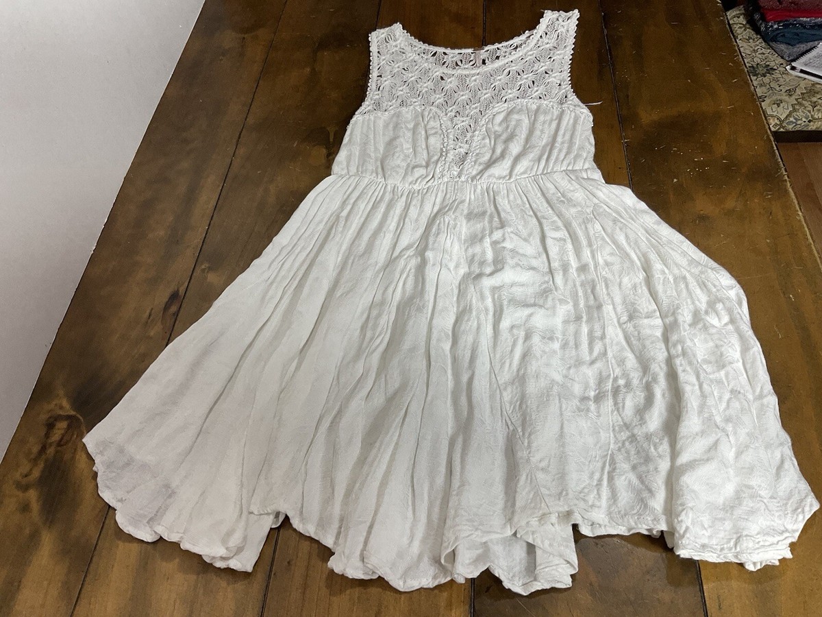 green emerald velvet dress Free People Flowy Gauze/Cotton Free Flow Dress with Lace Halter (Small –  The Thrifty Hippy main image 0