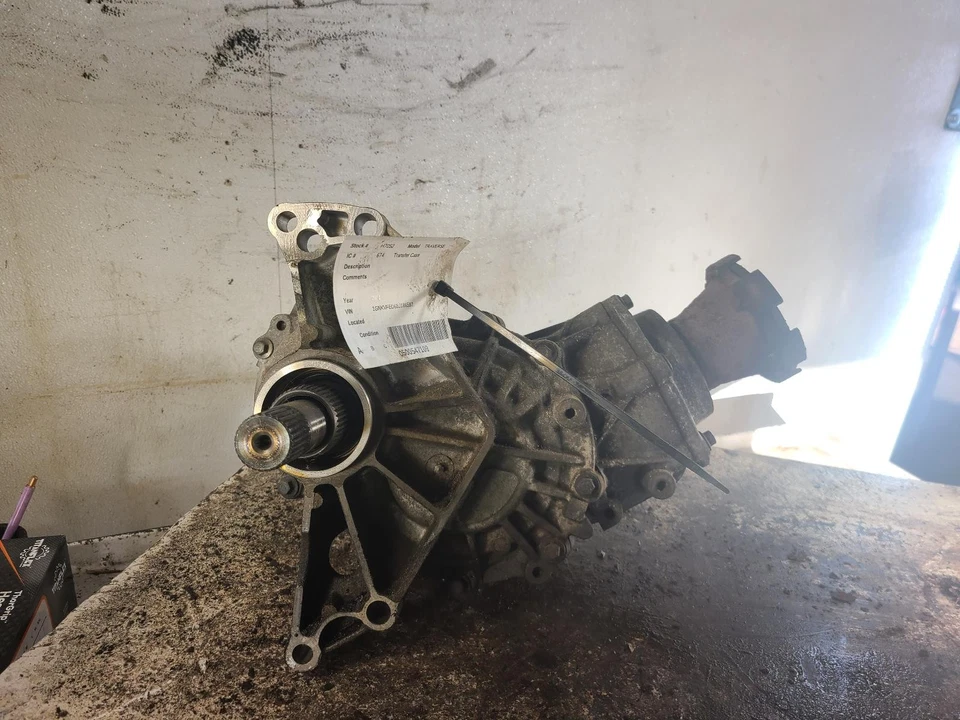 Used Transfer Case Assembly fits: 2011 Chevrolet Traverse  Grade A Foto 2 de 4